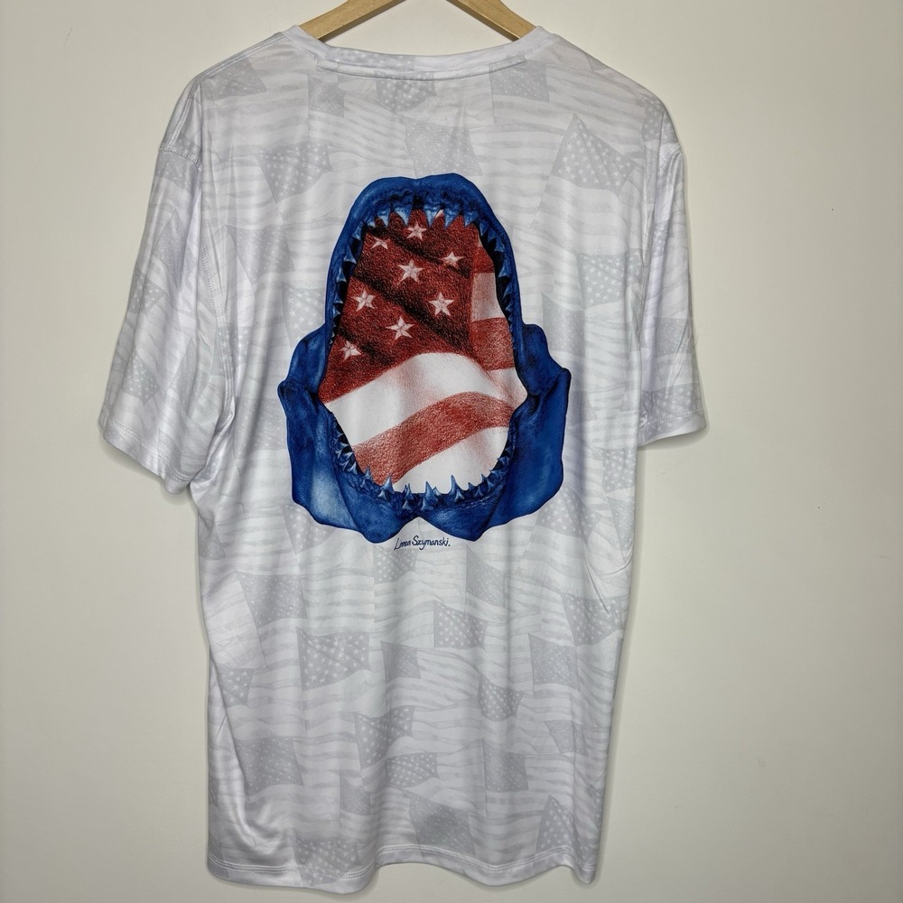 Reel Legends Reel-Tec Shirt Mens XL UPF Flags Shark Fishing Linnea Szymanski NWT